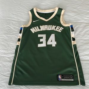 Giannis Antetokounmpo Nike jersey